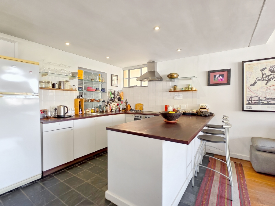 2 Bedroom Property for Sale in Cape Town City Centre Western Cape